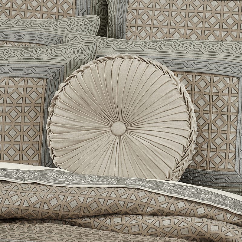 J. Queen New York Decorative Coordinate Pillows Alaro Tufted Round Decorative Throw Pillow