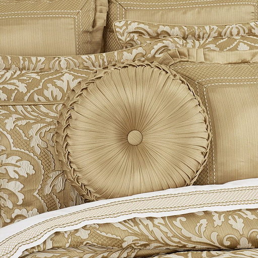 J. Queen New York Decorative Coordinate Pillows Aurelia Tufted Round Decorative Throw Pillow