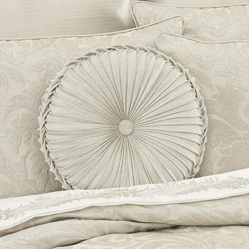 J. Queen New York Decorative Coordinate Pillows Celine Tufted Round Decorative Throw Pillow