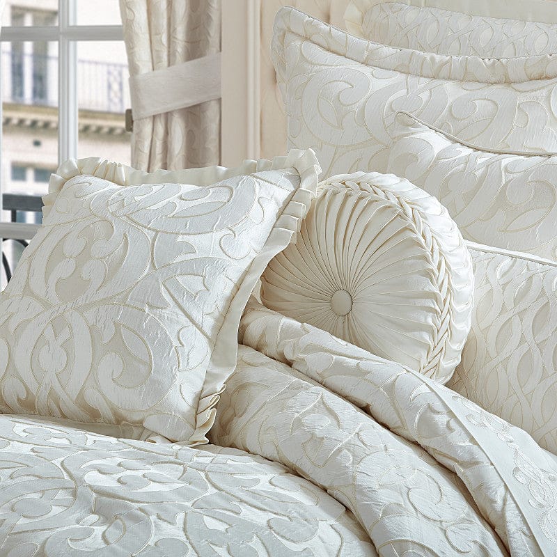 J. Queen New York Decorative Coordinate Pillows La Boheme Ivory Tufted Round Decorative Throw Pillow