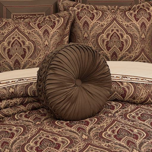 J. Queen New York Decorative Coordinate Pillows Odette Tufted Round Decorative Throw Pillow