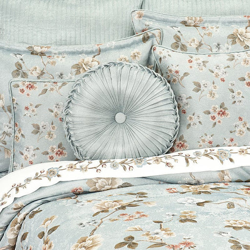 J. Queen New York Decorative Coordinate Pillows Prestige Tufted Round Decorative Throw Pillow