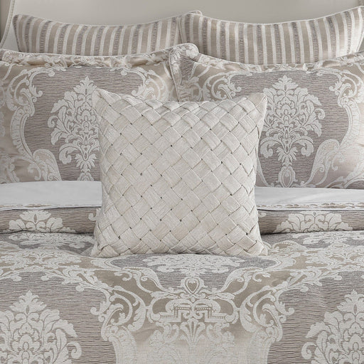 J. Queen New York Decorative Coordinate Pillows Queensbury 18" Square Decorative Throw Pillow