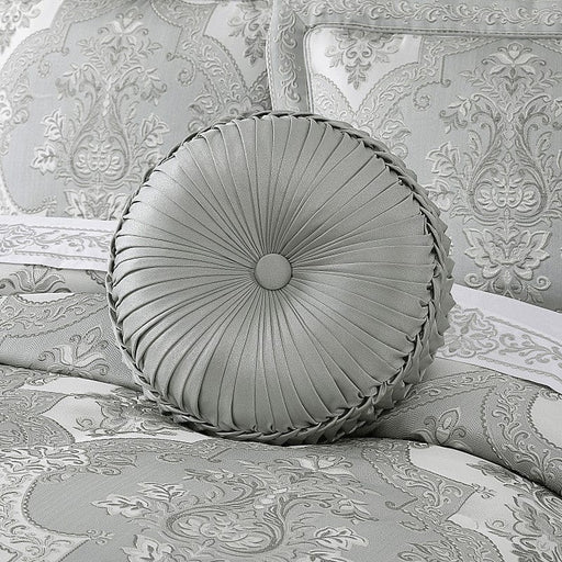 J. Queen New York Decorative Coordinate Pillows Sondra Tufted Round Decorative Throw Pillow