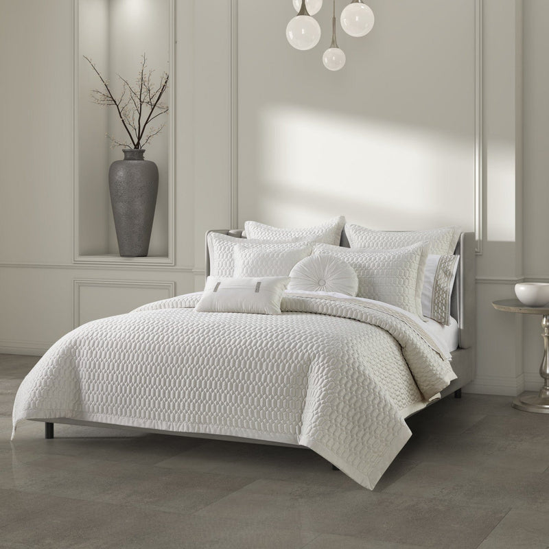 J. Queen New York Quilt Mini Sets Brilliance Quilt Set