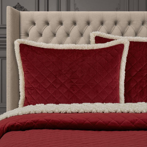 J. Queen New York Quilt Mini Sets Casey Sherpa Quilt Set