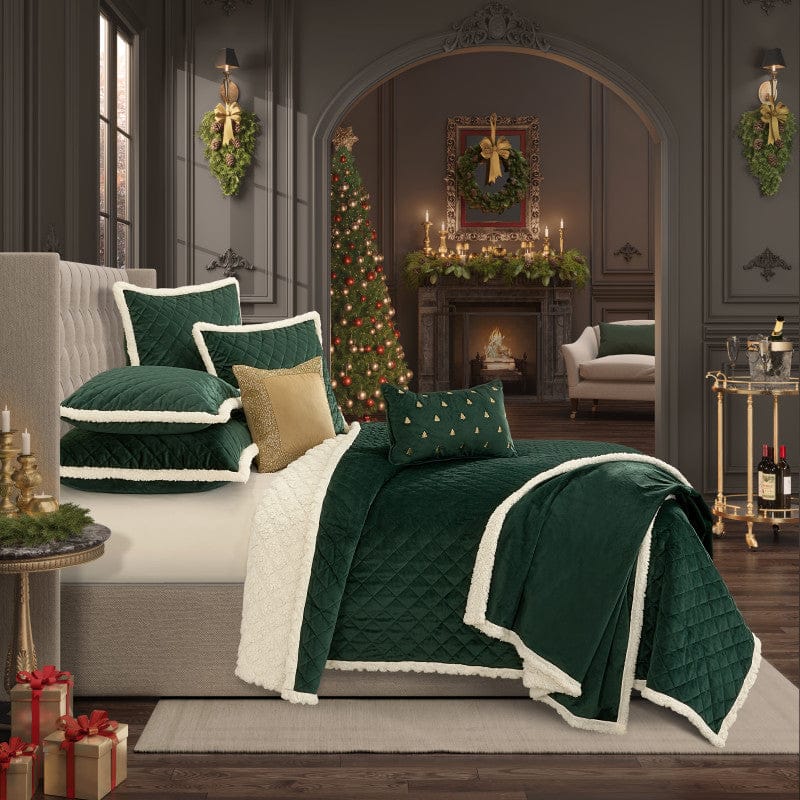 J. Queen New York Quilt Mini Sets Casey Sherpa Quilt Set