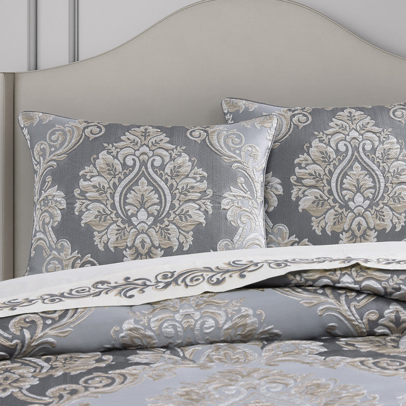 Krista Comforter Set