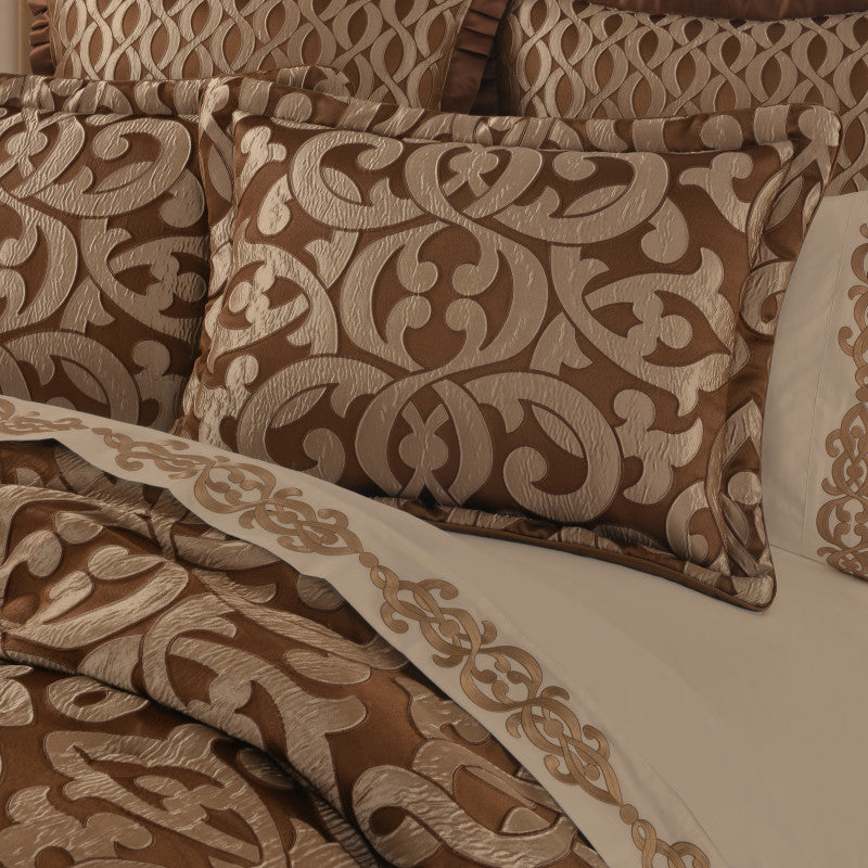 La Boheme Comforter Set