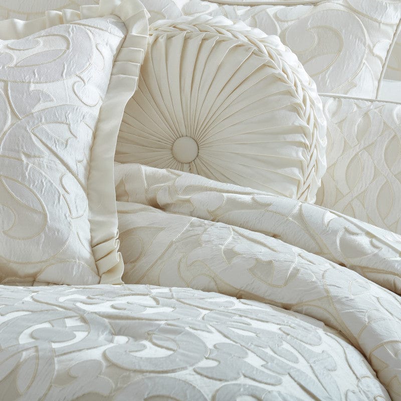 J. Queen New York Decorative Coordinate Pillows La Boheme Ivory Tufted Round Decorative Throw Pillow