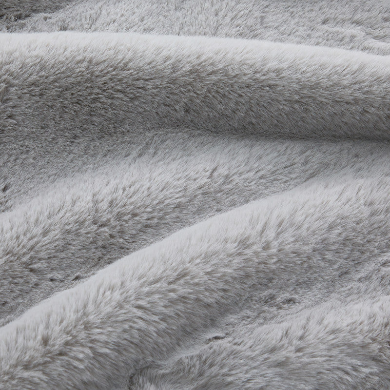 Ludlow Throw