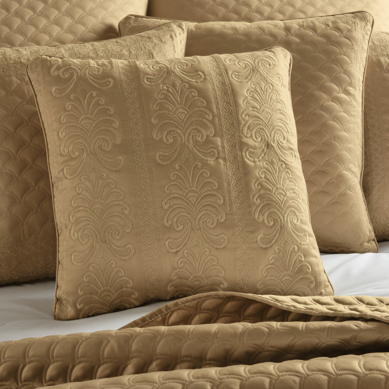 Lyndon 18" Square Decorative Throw Pillow