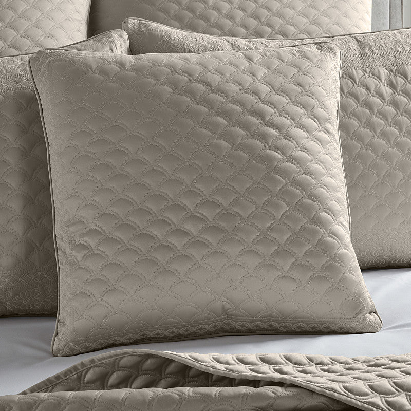 Lyndon 20" Square Decorative Throw Pillow