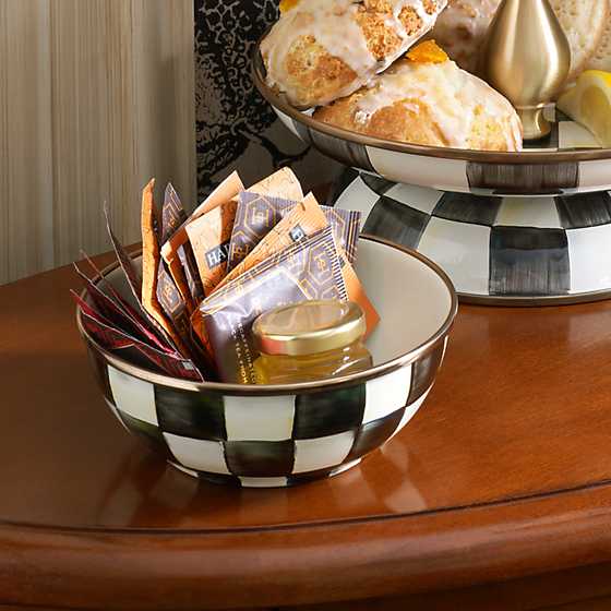 MacKenzie-Childs Bowls Mackenzie-Childs Courtly Check Enamel Everyday Bowl