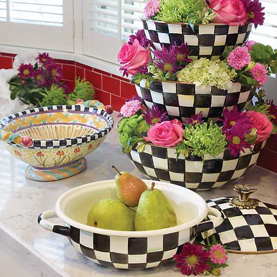 MacKenzie-Childs Cookware Courtly check Enamel Casserbole - Medium