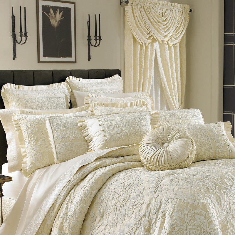 Marquis Duvet Set