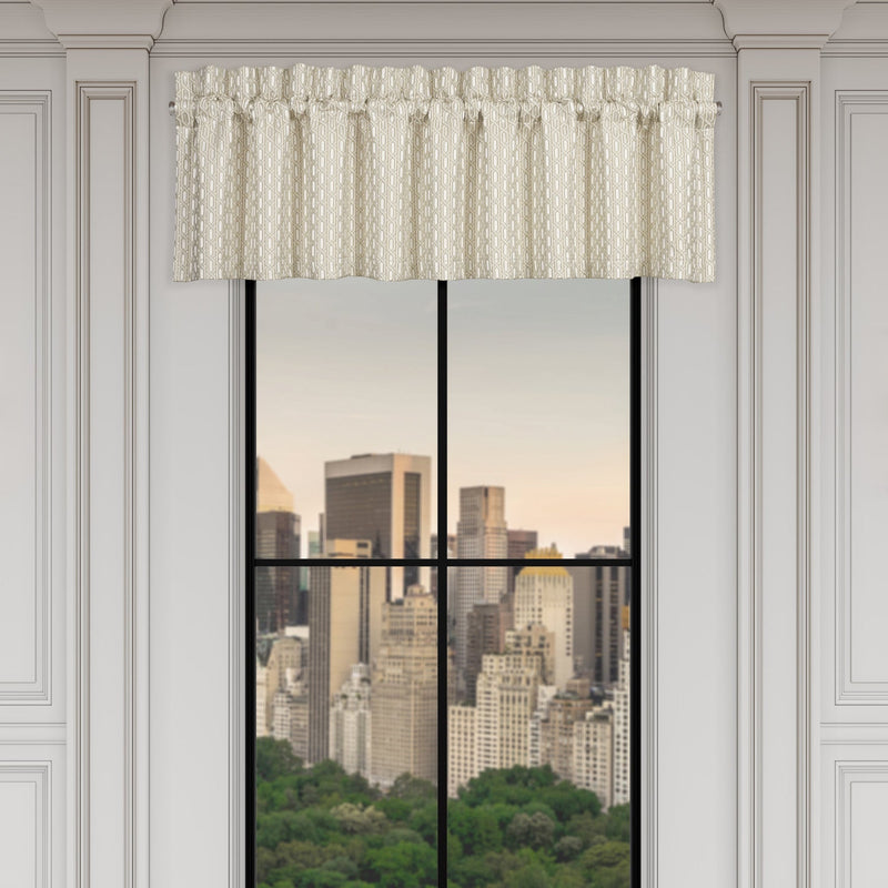 Metropolitan Window Straight Valance