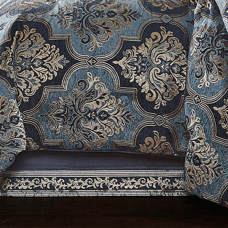 Middlebury Comforter Set