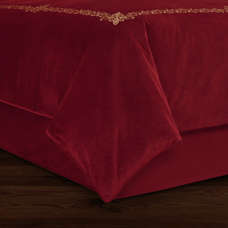 Noelle Bedskirt