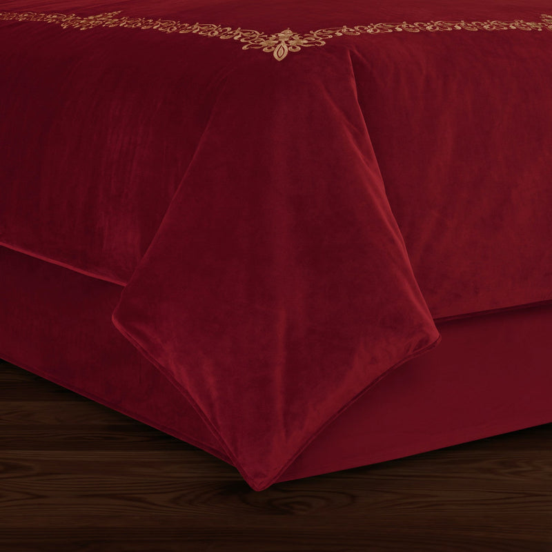 Noelle Bedskirt