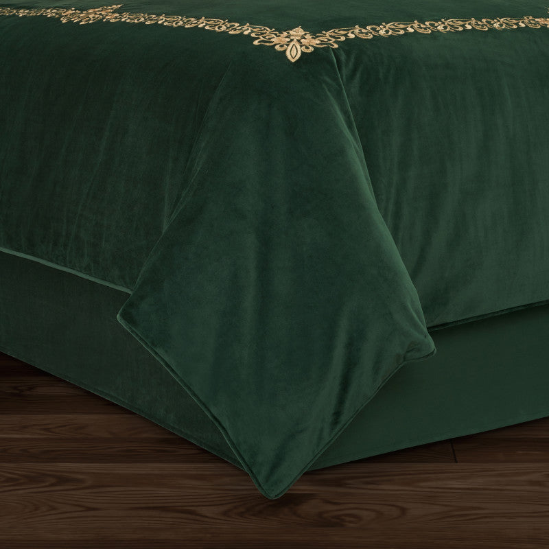 Noelle Bedskirt