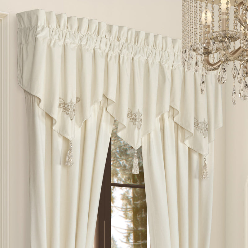 Noelle Window Ascot Valance