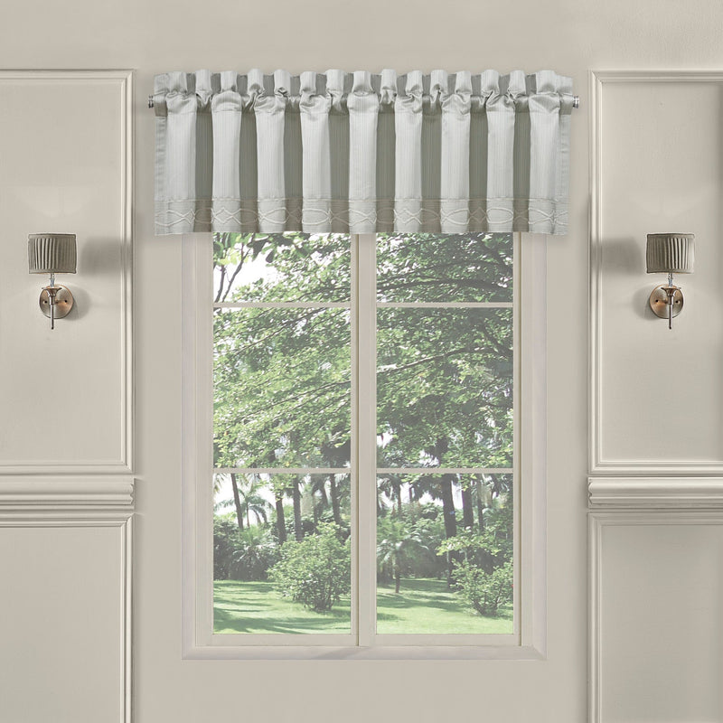 Nouveau Window Straight Valance