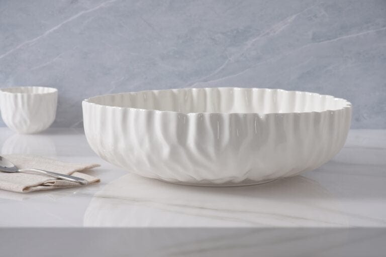 Pampa Bay Unclassified Extra Large Shallow Bowl