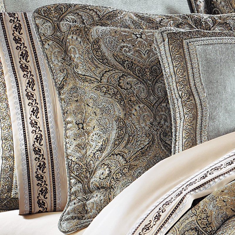 Provence Comforter Set