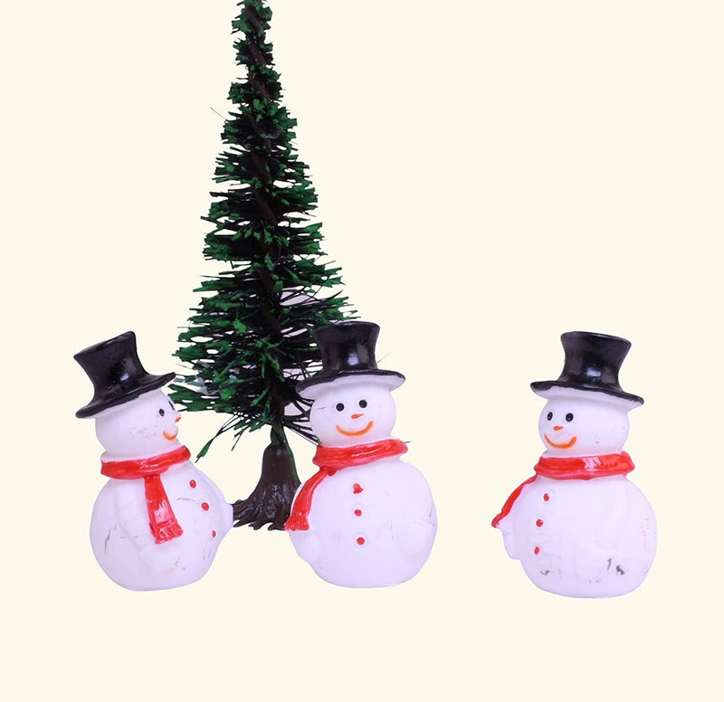 Quirks! craft supplies Retro Plastic Mini Snowman 1.25" - Set of 3