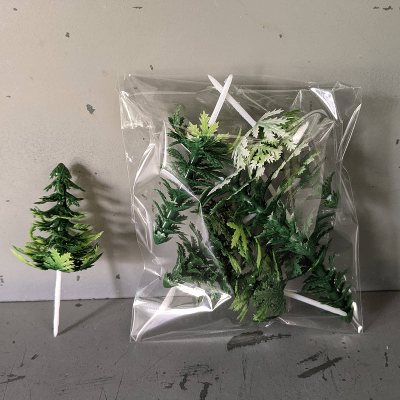 Quirks! craft supplies Vintage Plastic Evergreen Tree Cupcake Picks New Old Stock