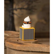 Quirks! Figurines Boo on Block by Bethany Lowe Designs