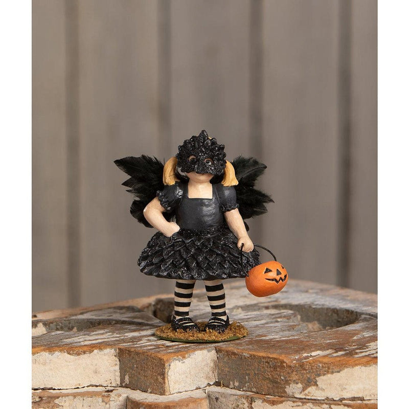 Quirks! Figurines Crow Hazel Girl by Bethany Lowe Designs