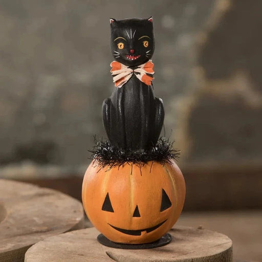 Quirks! Figurines Kitty on Jack O'Lantern by Bethany Lowe Designs
