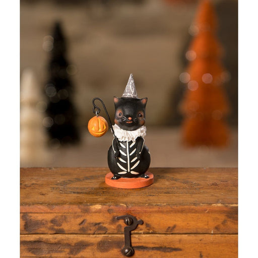 Quirks! Figurines Skeleton Cat with Lantern by Bethany Lowe Designs