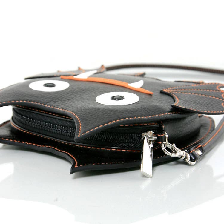 Quirks! Handbag Bat Crossbody Bag