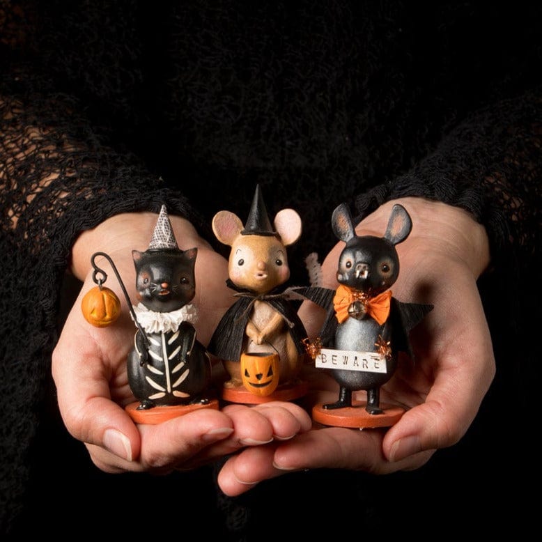 Quirks! Seasonal Decor, Halloween Beware Bat by Bethany Lowe Designs