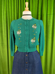 Quirks! Sweaters Paddy Cats Cropped Cardigan in Green - SMALL