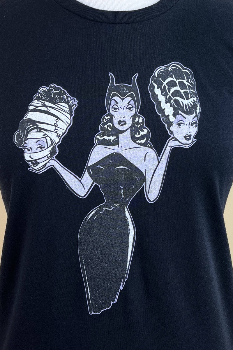 Quirks! T-shirt Mind Your Head Fitted Tee in Black