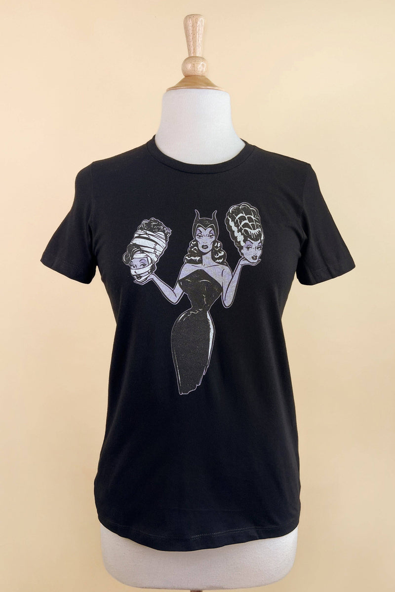 Quirks! T-shirt Mind Your Head Fitted Tee in Black