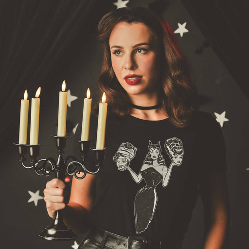 Quirks! T-shirt Mind Your Head Fitted Tee in Black