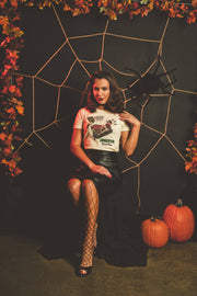 Quirks! T-shirt Monster Peepshow Fitted Tee in Ivory