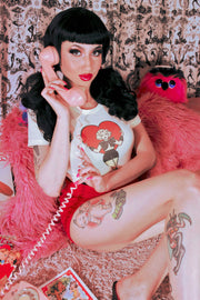 Quirks! T-shirt Prisoner of Love Fitted Tee in Ivory