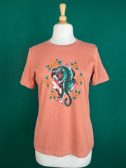 Quirks! T-shirt The Blue Tiger Lady Relaxed Tee in Terracotta Pink
