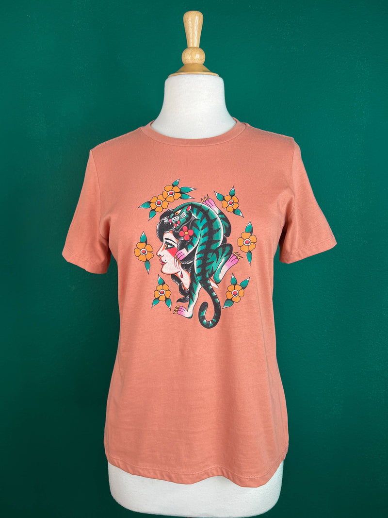 Quirks! T-shirt The Blue Tiger Lady Relaxed Tee in Terracotta Pink
