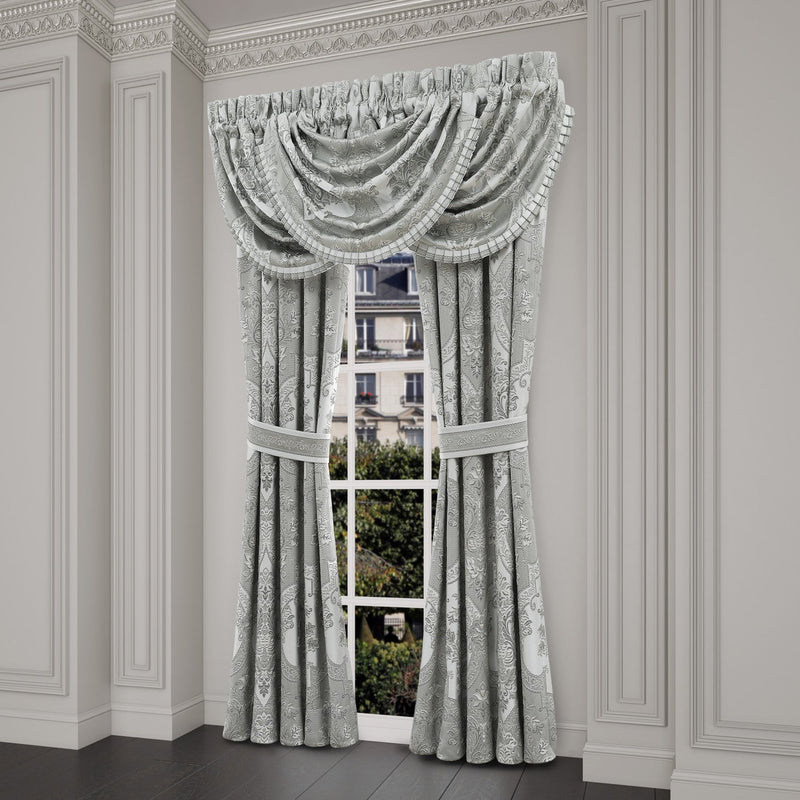 Sondra Comforter Set