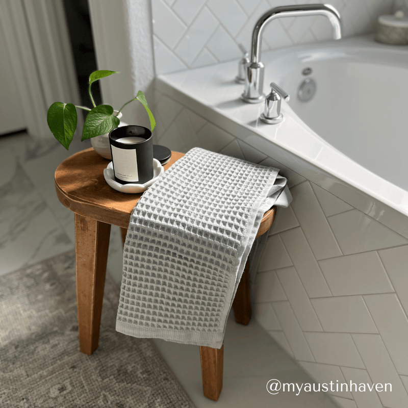 The Loomia Bath Towels & Washcloths Olivia Weaves Bath Towels