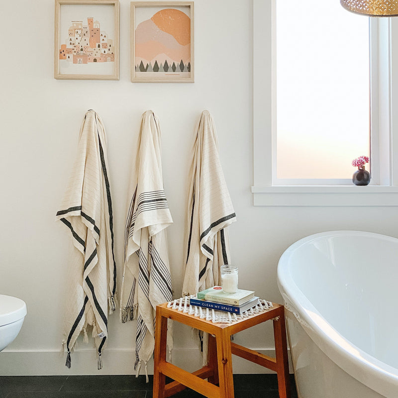 The Loomia Bath Towels & Washcloths Silvia Hand & Kitchen Towel Sets