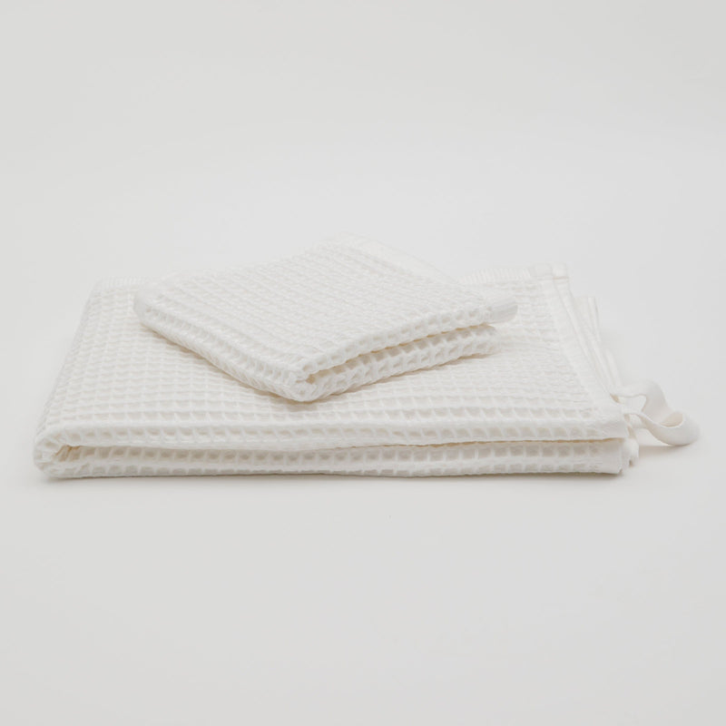 The Loomia Hand and Kitchen Towels Olivia Waffle Weave Hand And Kitchen Towels
