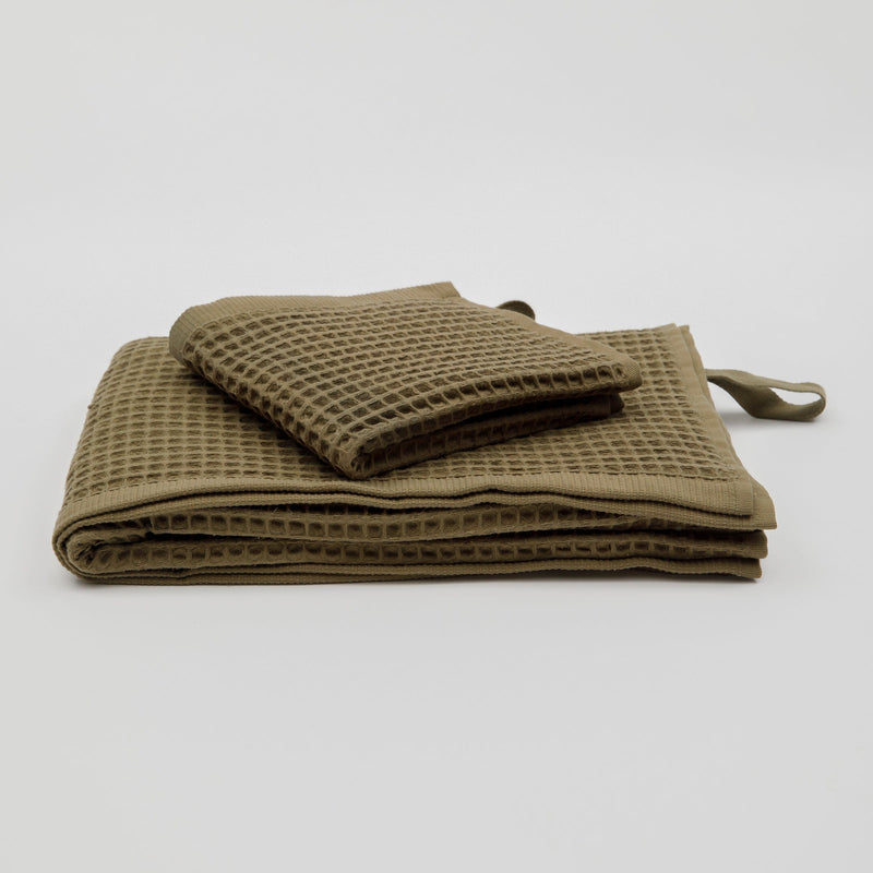 The Loomia Hand and Kitchen Towels Olivia Waffle Weave Hand And Kitchen Towels
